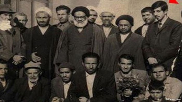 عکسها سوابق و حقیقت بعضی از کاندیداهای نمایش انتخابات ریاست جمهوری در ایران را روات می کنند عکسها سوابق و حقیقت بعضی از کاندیداهای نمایش انتخابات ریاست جمهوری در ایران را روات می کنند