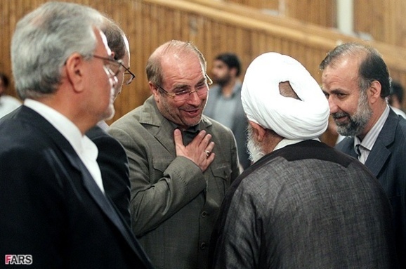 درخواست قرار گرفتن نام قالیباف در لیست ناقضان حقوق بشر درخواست قرار گرفتن نام قالیباف در لیست ناقضان حقوق بشر