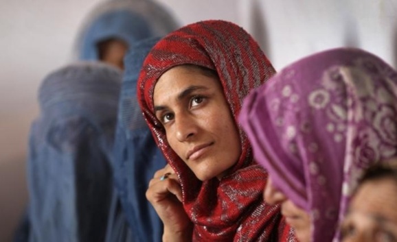 یوناما از مقامات افغان خواست تا قانون محو خشونت علیه زنان را تصویب کنند یوناما از مقامات افغان خواست تا قانون محو خشونت علیه زنان را تصویب کنند