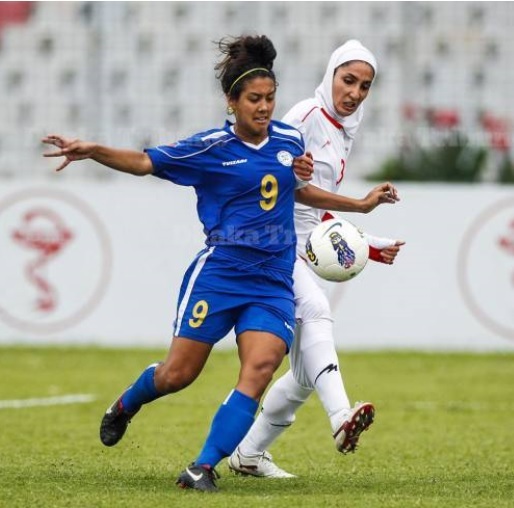 شکست مردان و زنان دو تیم ملی فوتبال ایران در عمان و فیلیپین
