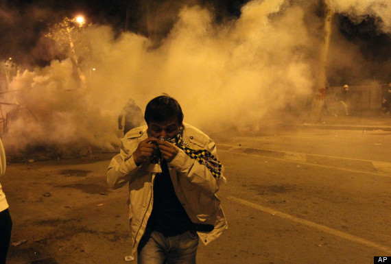 در پی نا آرامیهای اخیر ترکیه؛ بازداشت یک تبعه ایرانی متهم به تحریک و فتنه انگیزی در آنکارا در پی نا آرامیهای اخیر ترکیه؛ بازداشت یک تبعه ایرانی متهم به تحریک و فتنه انگیزی در آنکارا