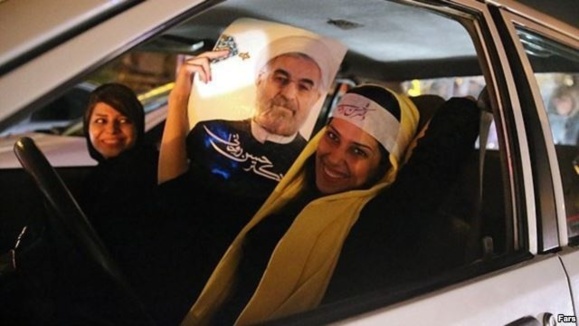 حسن روحانی رئیس جهور احتمالی ایران پیشتاز انتخابات است حسن روحانی رئیس جهور احتمالی ایران پیشتاز انتخابات است