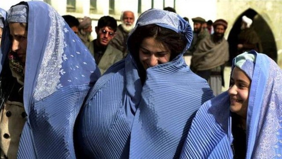 آزار و اذیت زنان و دختران در شهر پلخمری افغانستان بیشتر شده است آزار و اذیت زنان و دختران در شهر پلخمری افغانستان بیشتر شده است