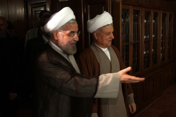 لوموند فرانسه: استراتژی روحانی همان استراتژی گرگ است لوموند فرانسه: استراتژی روحانی همان استراتژی گرگ است