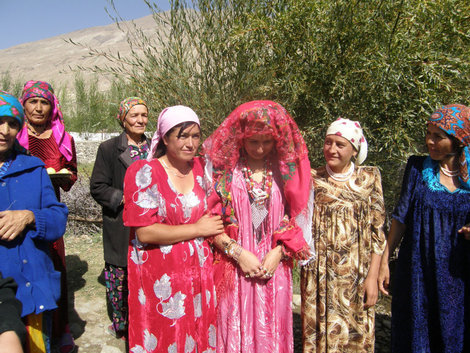 «یوسف زلیخا» نخستین نهاد همسریابی در تاجکستان