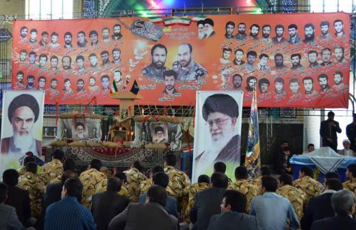 تصویری از مراسم سالگرد مرگ سردار طالعی و سردار ابراهیمی در سلماس تصویری از مراسم سالگرد مرگ سردار طالعی و سردار ابراهیمی در سلماس