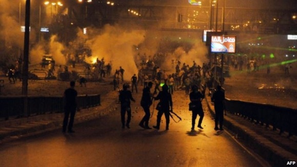 «۷۵ نفر» در درگیری‌های خیابان نصر در قاهره کشته شده‌اند