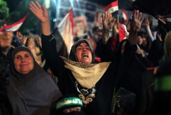 مصر در آستانه تقابل دوباره هواداران مرسی و نیروهای امنیتی مصر در آستانه تقابل دوباره هواداران مرسی و نیروهای امنیتی