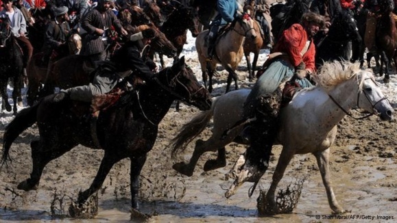 به جنگ انداختن حیوانات، سرگرمی محبوب در افغانستان به جنگ انداختن حیوانات، سرگرمی محبوب در افغانستان