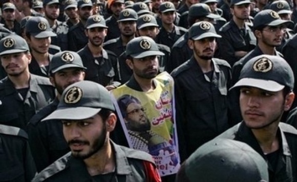 واشنگتن تایمز: وزیر جدید دفاع ایران طراح حمله به مقر نیروی دریایی آمریکا است واشنگتن تایمز: وزیر جدید دفاع ایران طراح حمله به مقر نیروی دریایی آمریکا است