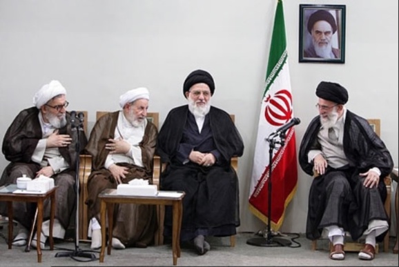 آمادگی نمايندگان مجلس وخبرگان رهبری ایران برای رفتن به جبهه سوریه