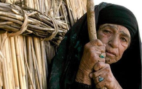 وقتى كه بابكهاى مركز نشين ثروتهاى خداداى مردم عرب أهواز را غارت كنند وقتى كه بابكهاى مركز نشين ثروتهاى خداداى مردم عرب أهواز را غارت كنند