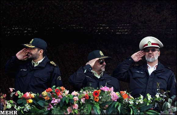 افزایش انتقاد از فعالیت رسانهای نظامیان در ایران افزایش انتقاد از فعالیت رسانهای نظامیان در ایران