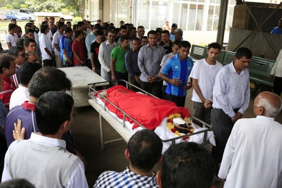 یک زن جوان انگلیسی حملات تروریستی مرکز تجاری وست گیت  شهر نیروبی پایتخت کنیا را رهبری کردند+عکس یک زن جوان انگلیسی حملات تروریستی مرکز تجاری وست گیت  شهر نیروبی پایتخت کنیا را رهبری کردند+عکس