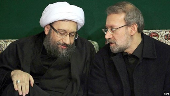 دوتا از برادران لاریجانی که ریاست دو قوه قضائیه ومقننه را بعهده دارند دوتا از برادران لاریجانی که ریاست دو قوه قضائیه ومقننه را بعهده دارند