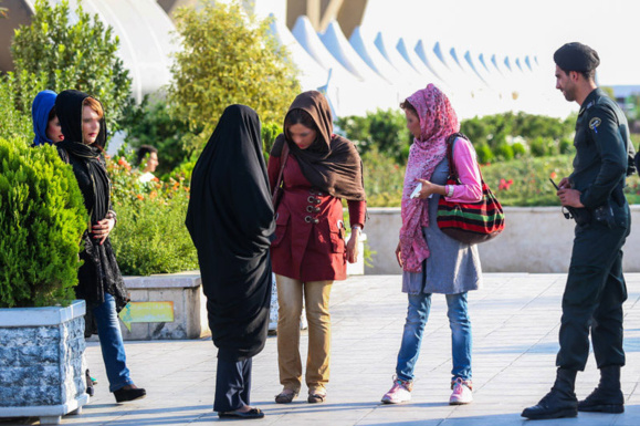متعرضین آمران به معروف بازداشت خواهند شد متعرضین آمران به معروف بازداشت خواهند شد