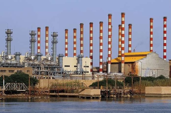 این خانواده آبادانی شب ها در پارک می خوابند+ تصاویر این خانواده آبادانی شب ها در پارک می خوابند+ تصاویر