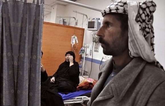 باران های اسیدی بیش از 12000 اهوازی را روانه بیمارستان کردند باران های اسیدی بیش از 12000 اهوازی را روانه بیمارستان کردند