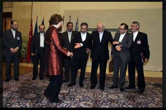 از درون رژيم: ظريف با موافقت خامنه اي، از مواضع اعلام شده عقب مي نشيند از درون رژيم: ظريف با موافقت خامنه اي، از مواضع اعلام شده عقب مي نشيند