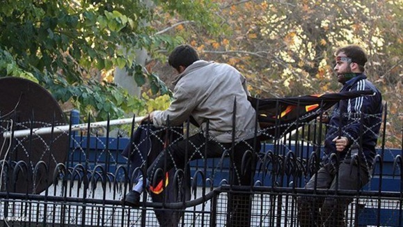 کاردار غیرمقیم بریتانیا از تهران دیدار میکند کاردار غیرمقیم بریتانیا از تهران دیدار میکند