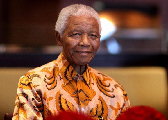 مرگ "اسطوره آزادی"؛ نلسون ماندلا در ۹۵ سالگی درگذشت مرگ "اسطوره آزادی"؛ نلسون ماندلا در ۹۵ سالگی درگذشت