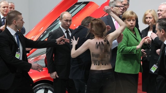 اوکراین در بزنگاه تاریخی: انتخاب میان اتحادیه اروپا و روسیه اوکراین در بزنگاه تاریخی: انتخاب میان اتحادیه اروپا و روسیه