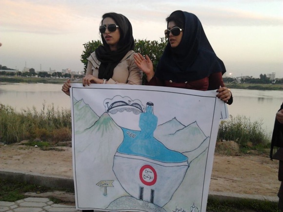 خوزستانی ها در زنجیره 28 آذر بار دیگر فریاد اعتراض سر دادند