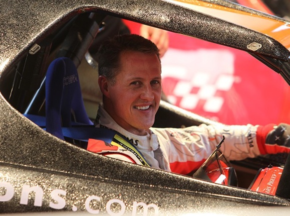 صدراعظم آلمان در پیست اسکی دچار سانحه شد صدراعظم آلمان در پیست اسکی دچار سانحه شد