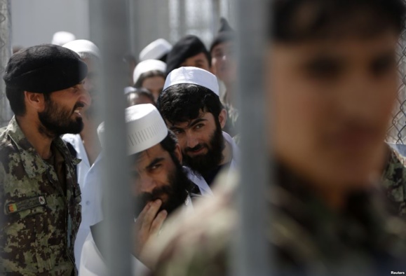 تنش در روابط آمریکا و افغانستان بر سر آزادی ۶۵ نیروی طالبان تنش در روابط آمریکا و افغانستان بر سر آزادی ۶۵ نیروی طالبان