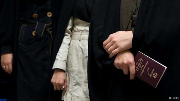 خبرگزاری آسوشيتدپرس: پاسپورت ایرانی بی اعتبار ترین پاسپورت در جهان است خبرگزاری آسوشيتدپرس: پاسپورت ایرانی بی اعتبار ترین پاسپورت در جهان است