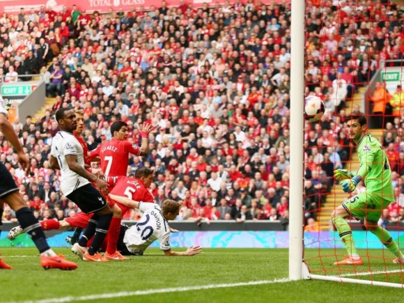 لیگ برتر انگلستان: صدرنشینی لیورپول و شکست فولام در روز گلزنی دژاگه لیگ برتر انگلستان: صدرنشینی لیورپول و شکست فولام در روز گلزنی دژاگه