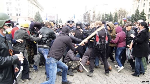 درگیری روسگرایان با هواداران تمامیت ارضی اوکراین - خارکف، هفتم آوریل