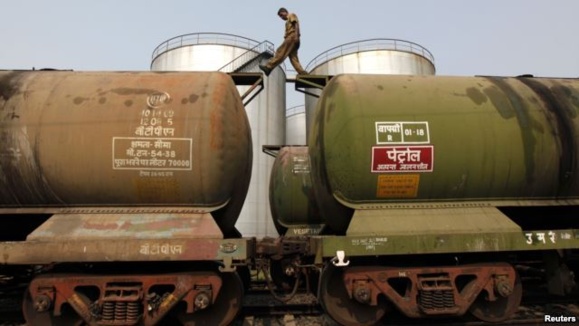 «افزایش چشمگیر» واردات نفت هند از ایران