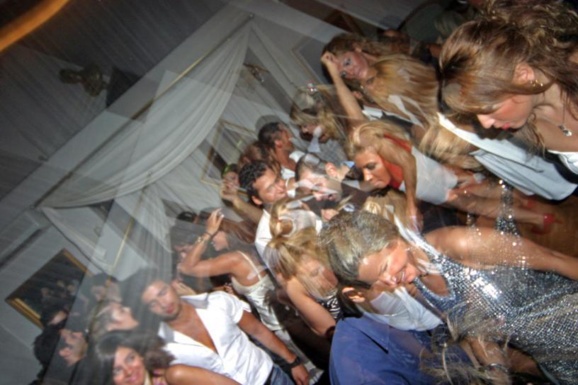 پارتی های شبانه تهران پارتی های شبانه تهران