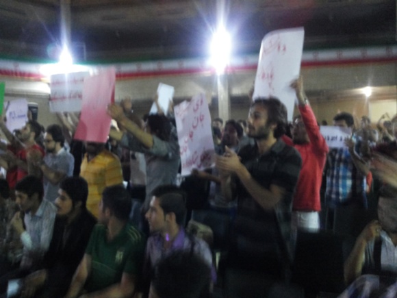 اعتراض دانشجویان دانشگاه تبریز به سخنرانی صفارهرندی