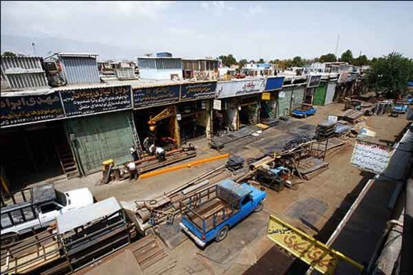 اعتصاب بیش از 3 هزار واحد صنفی آهن فروشان تهران اعتصاب بیش از 3 هزار واحد صنفی آهن فروشان تهران