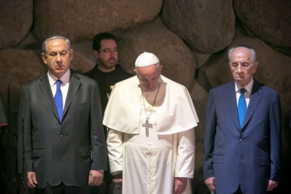 عیسی مسیح به چه زبانی صحبت میکرد؟ عیسی مسیح به چه زبانی صحبت میکرد؟