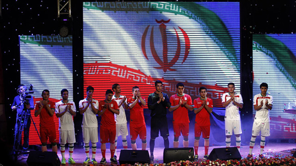 یک نطرسنجی بین المللی:تیم ملی ایران از منفورترین تیمهای جام جهانی 2014 برزیل می باشد یک نطرسنجی بین المللی:تیم ملی ایران از منفورترین تیمهای جام جهانی 2014 برزیل می باشد