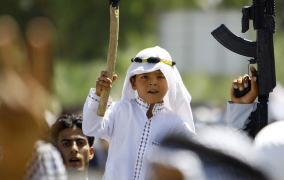 فیلمی از شادی مردم شهر موصل در شب گذشته و شادی مردم دیگر مناطق آزاد شده در عراق فیلمی از شادی مردم شهر موصل در شب گذشته و شادی مردم دیگر مناطق آزاد شده در عراق