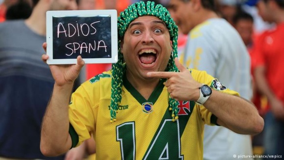 با شکست اسپانیا مقابل شیلی؛استرالیا هم از جام جهانی حذف شد با شکست اسپانیا مقابل شیلی؛استرالیا هم از جام جهانی حذف شد