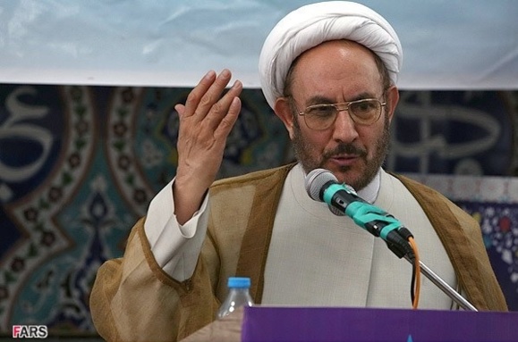 هشدار سربستۀ علی یونسی نسبت به وقوع نزاع قومی در ایران هشدار سربستۀ علی یونسی نسبت به وقوع نزاع قومی در ایران