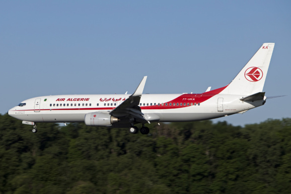 یک هواپیمای مسافربری الجزائر با 110 سرنشین در آسمان بورکینا فاسو ناپدید شد