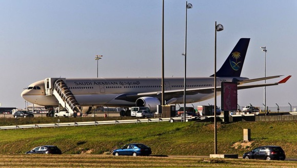 حمله افراد مسلح به دیپلمات های سعودی وسرقت مدارک مهم در پاریس حمله افراد مسلح به دیپلمات های سعودی وسرقت مدارک مهم در پاریس