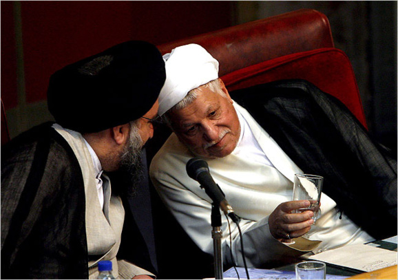 رفسنجانی زیرکانه جریانات افراطی را به بوکو حرام و داعش و طالبان تشبیه کرد