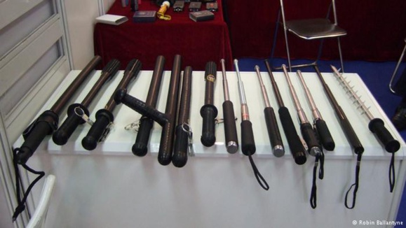 بازار پررونق صادرات ابزارهای شکنجه در چین