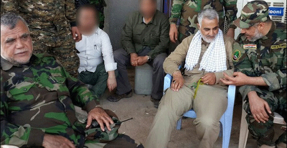 قاسم سلیمانی در کنار هادی العامری یکی از رهبران حزب الدعوه و متهم به جنایت علیه بشریت نزد اهل سنت عراق قاسم سلیمانی در کنار هادی العامری یکی از رهبران حزب الدعوه و متهم به جنایت علیه بشریت نزد اهل سنت عراق