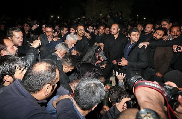 مرتضی پاشایی خواننده ای که با مرگ خود بیگانه بودن رژیم جمهوری اسلامی را عیان کرد مرتضی پاشایی خواننده ای که با مرگ خود بیگانه بودن رژیم جمهوری اسلامی را عیان کرد