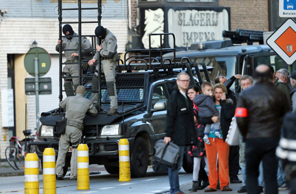 گروگان گیری در شهر "گان" بلژیک همزمان با اعتصاب سراسری در کشور گروگان گیری در شهر "گان" بلژیک همزمان با اعتصاب سراسری در کشور