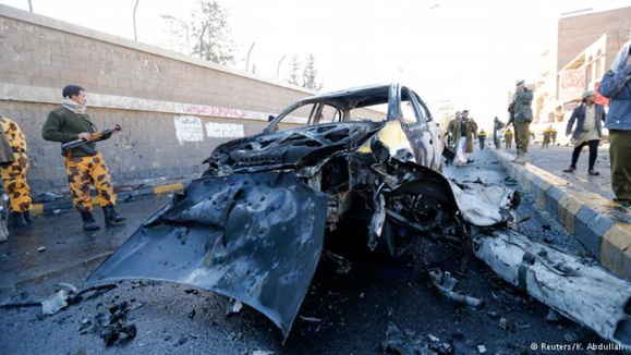 دهها کشته و زخمی در یک حمله انتحاری در پایتخت یمن دهها کشته و زخمی در یک حمله انتحاری در پایتخت یمن