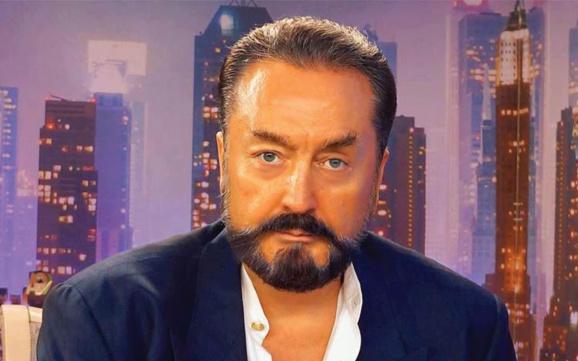 قهرمان علمی اصولگرایان، مروج اسلام سکسی شد قهرمان علمی اصولگرایان، مروج اسلام سکسی شد